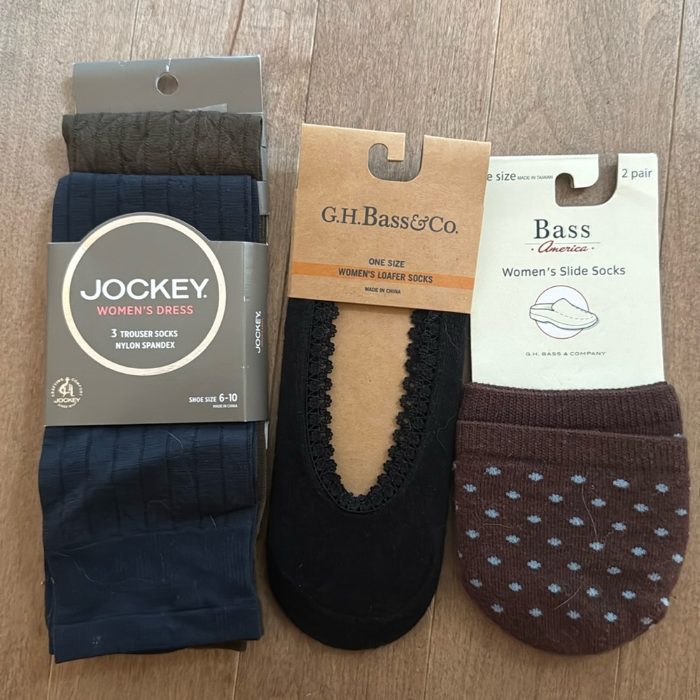 Assorted Bass and Jockey Dress socks